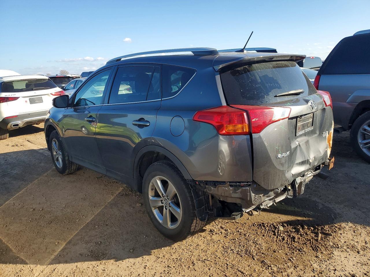 2015 TOYOTA RAV4