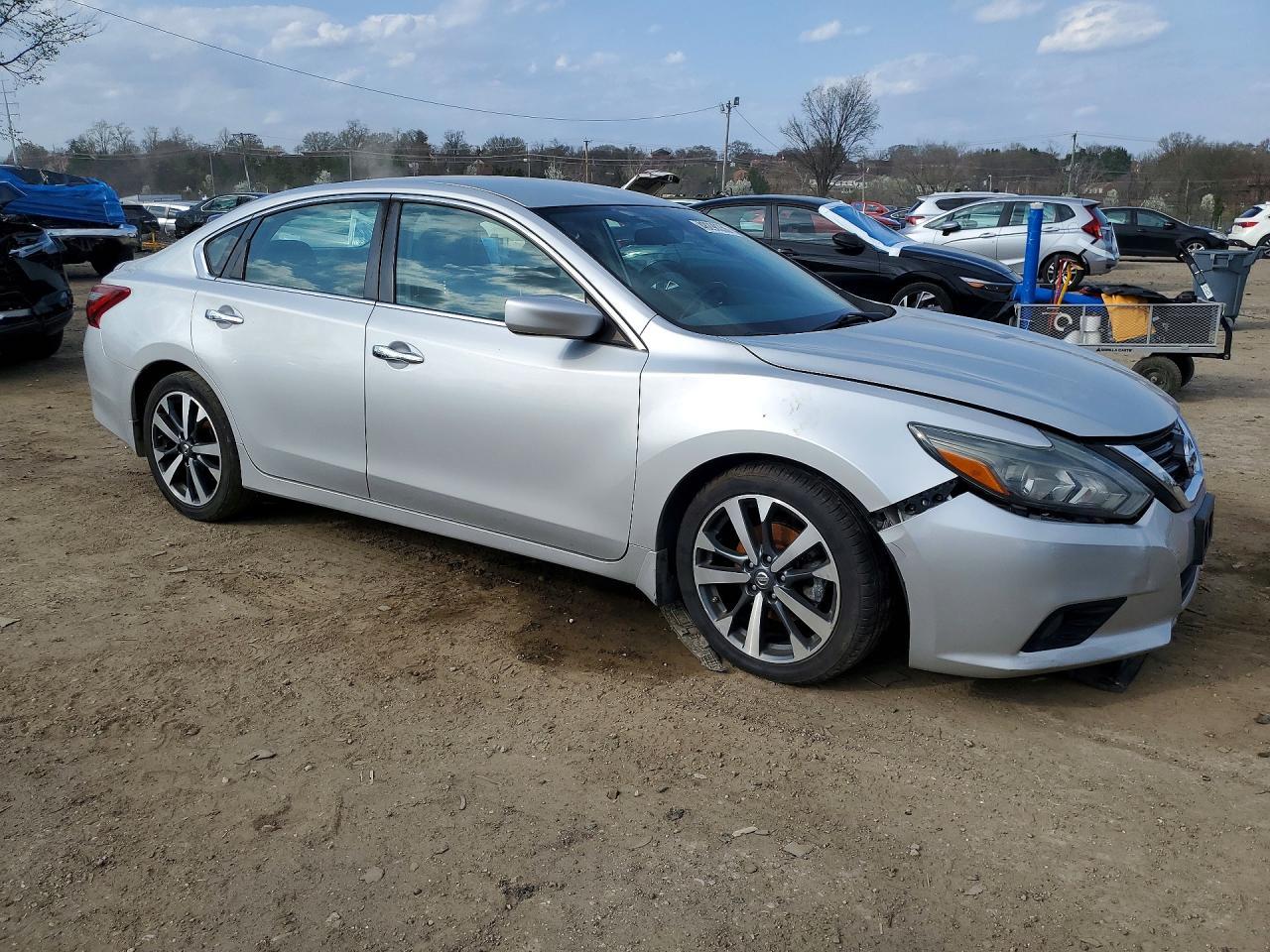 2017 NISSAN ALTIMA