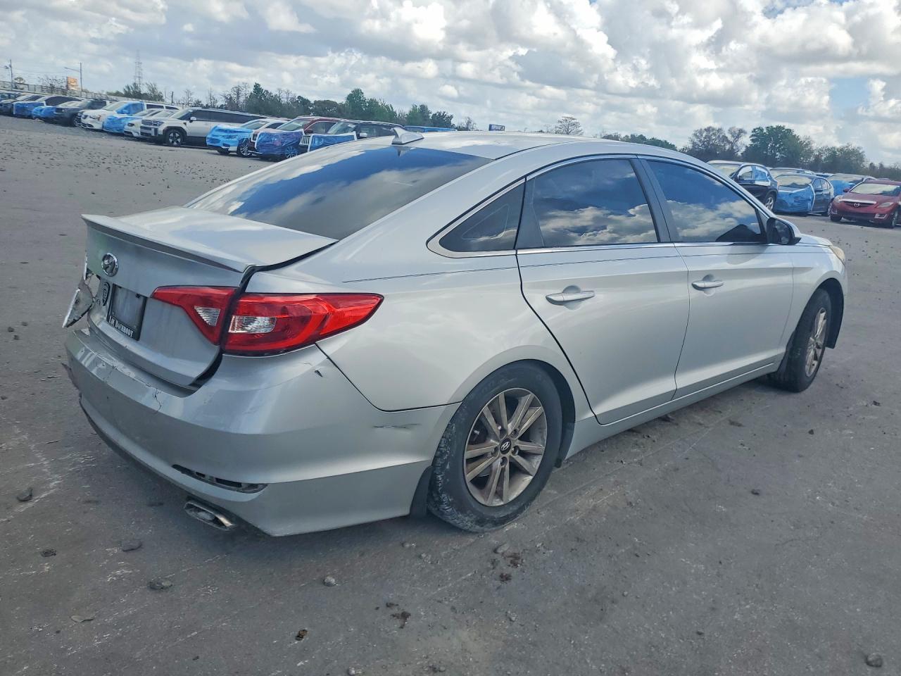 2016 HYUNDAI SONATA