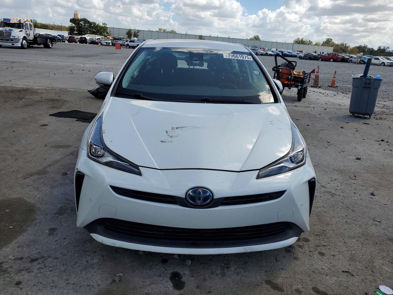 2022 TOYOTA PRIUS
