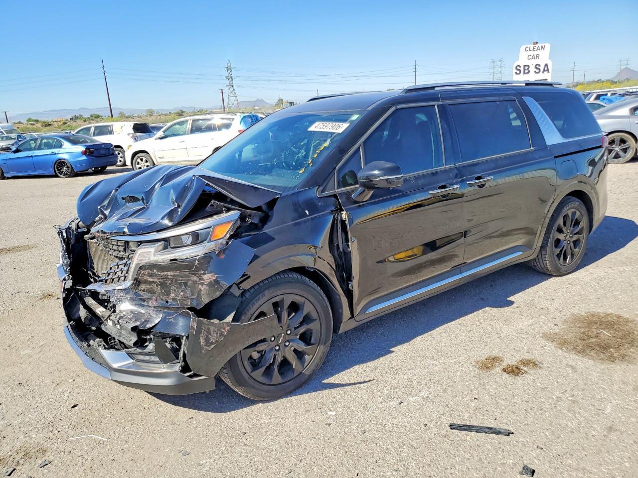 2023 KIA Carnival