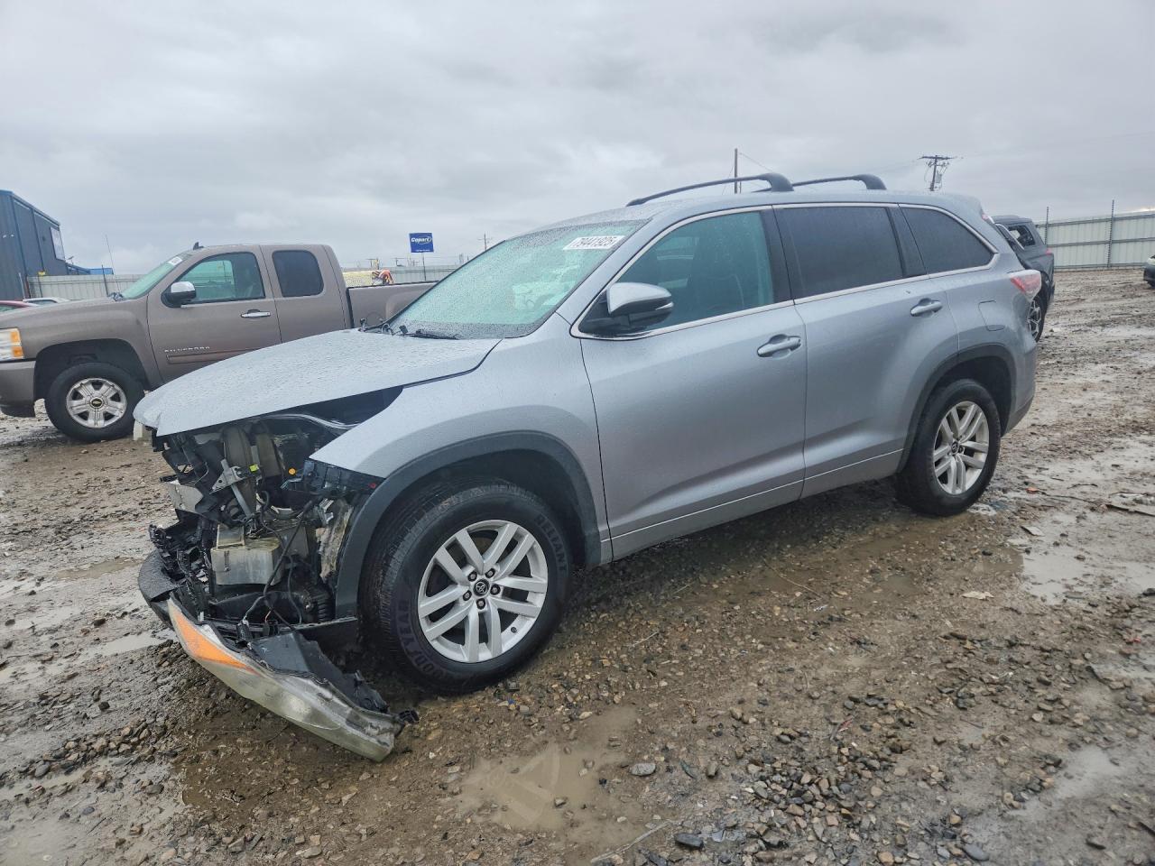2016 TOYOTA HIGHLANDER