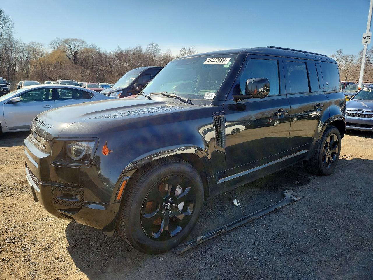 2022 LAND ROVER Defender