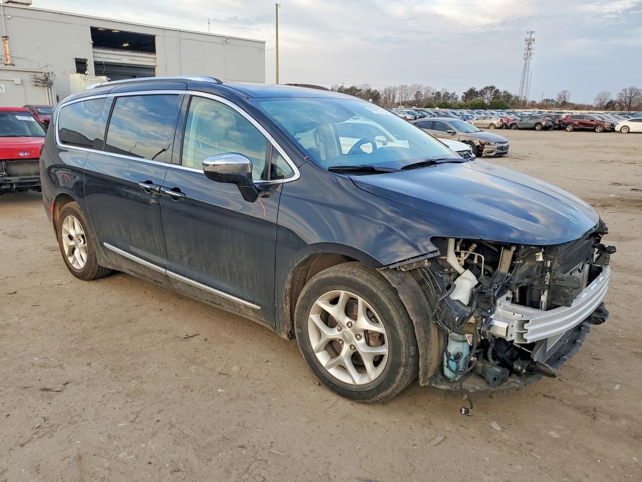 2020 CHRYSLER Pacifica