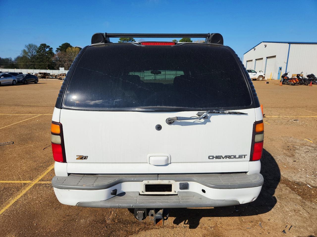 2004 CHEVROLET Suburban
