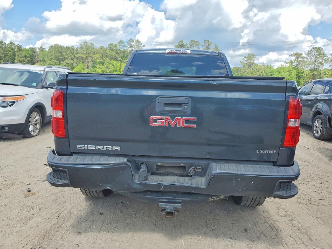 2018 GMC Sierra
