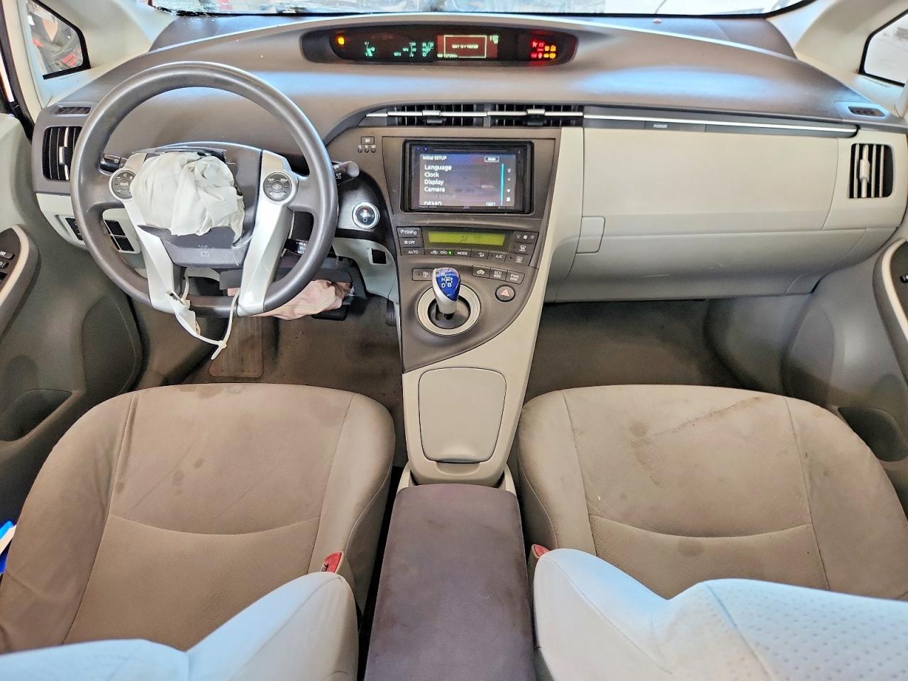 2011 TOYOTA PRIUS