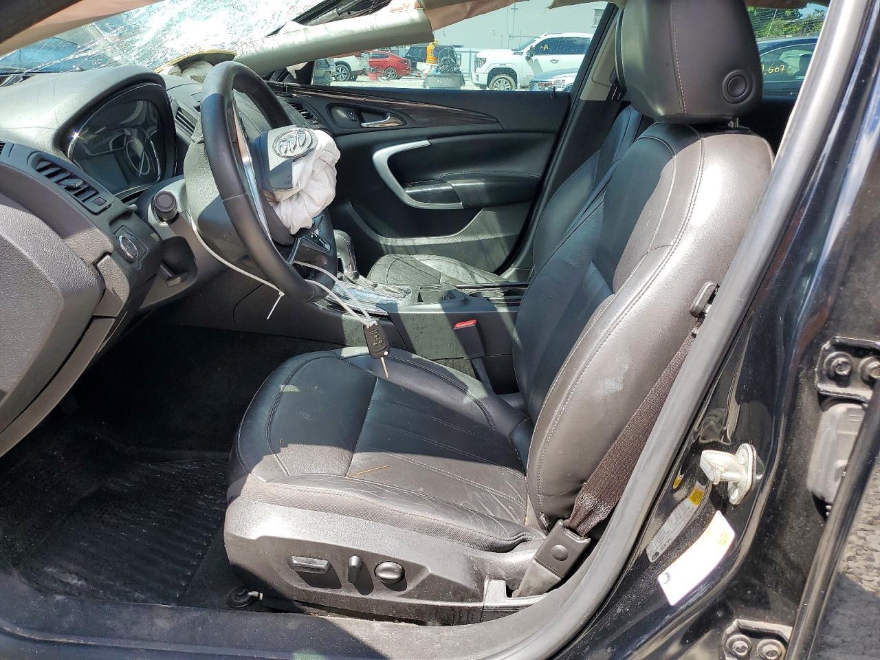 2017 BUICK Regal