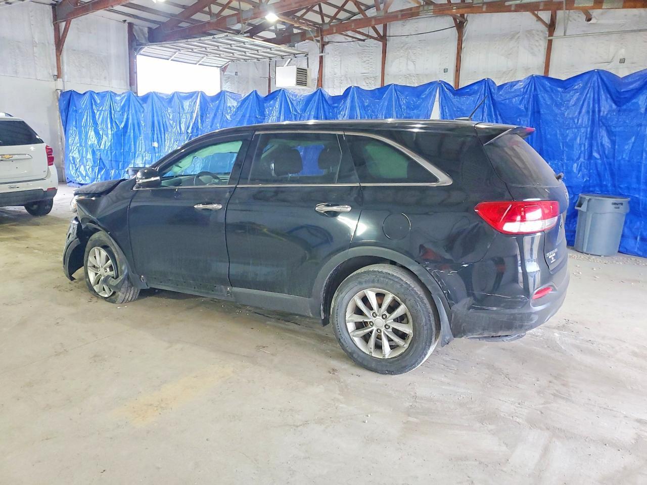 2017 KIA SORENTO