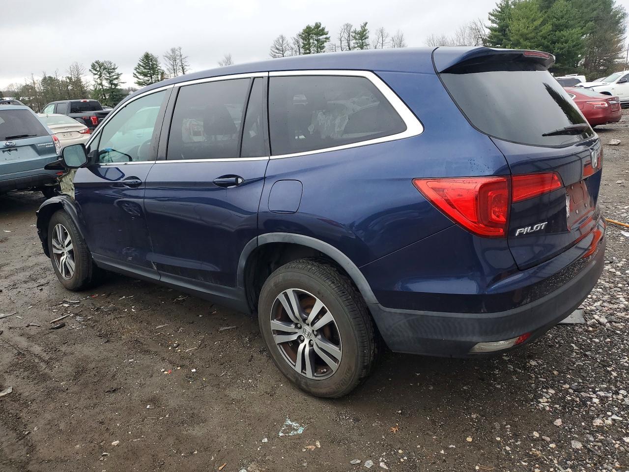 2017 HONDA PILOT