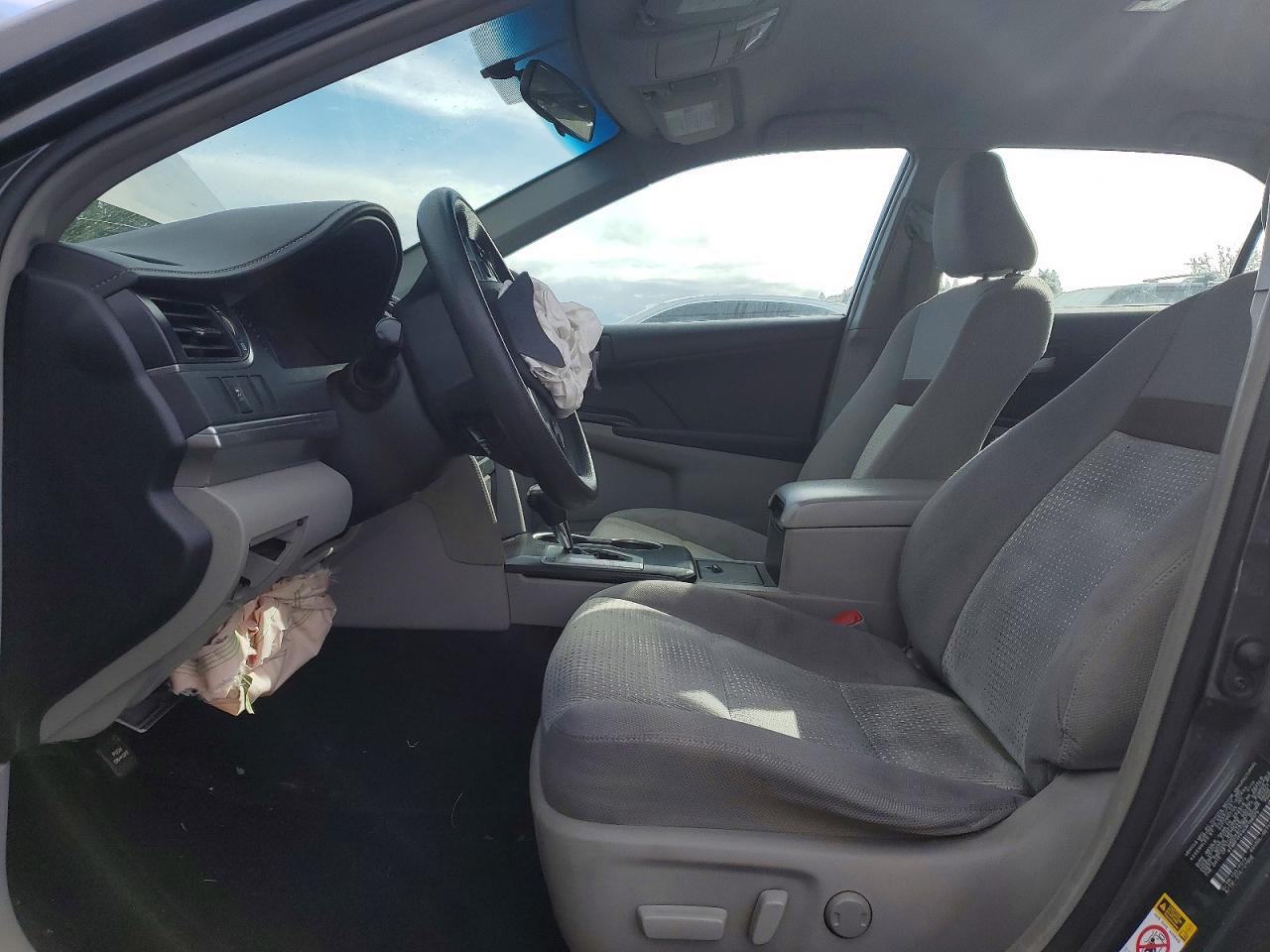 2012 TOYOTA CAMRY