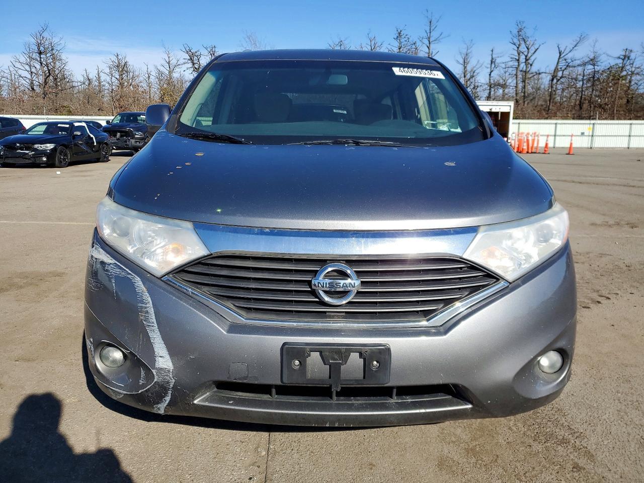 2016 NISSAN Quest