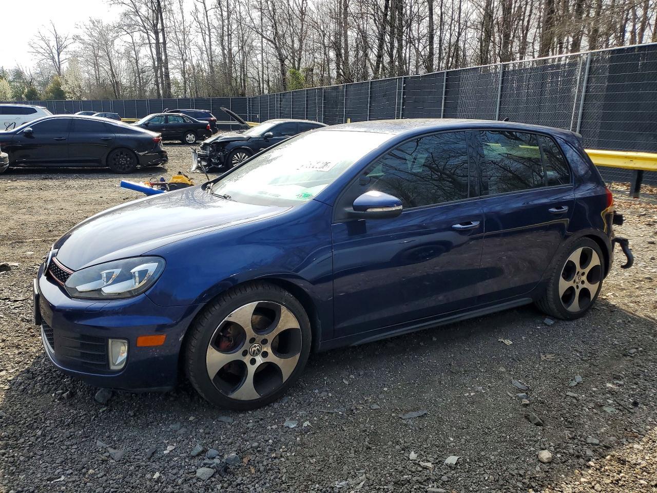 2011 VOLKSWAGEN GTI