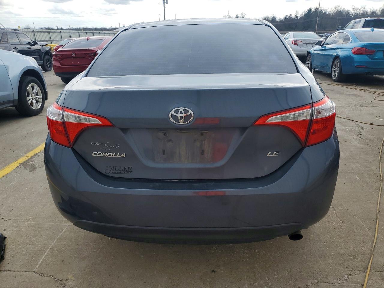 2015 TOYOTA COROLLA
