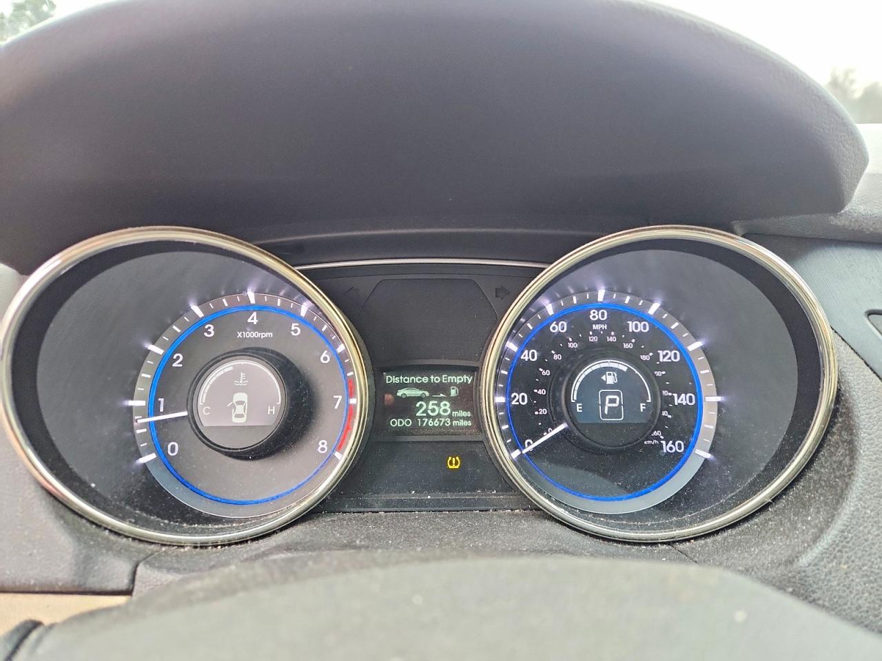 2012 HYUNDAI SONATA