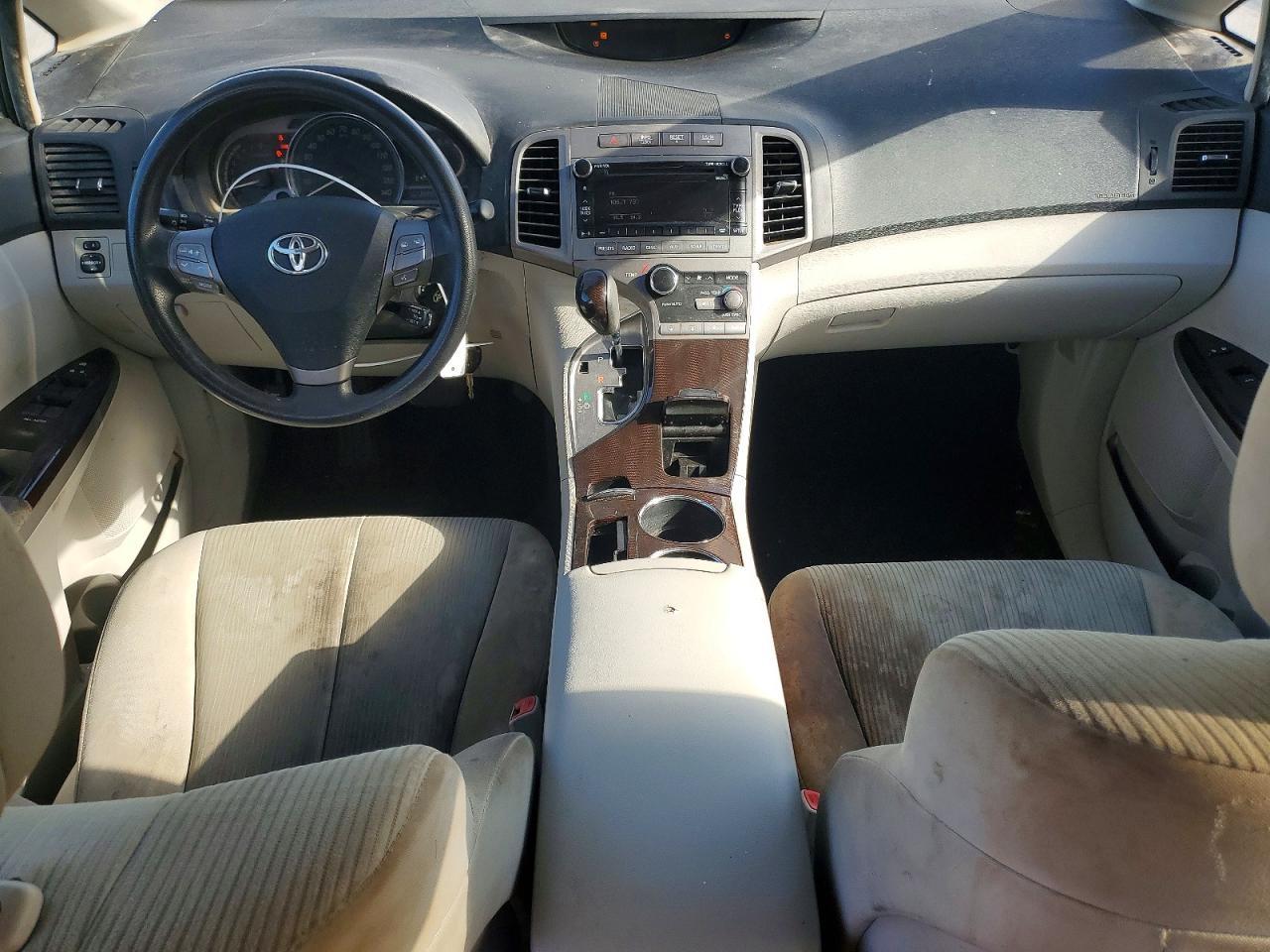 2010 TOYOTA VENZA