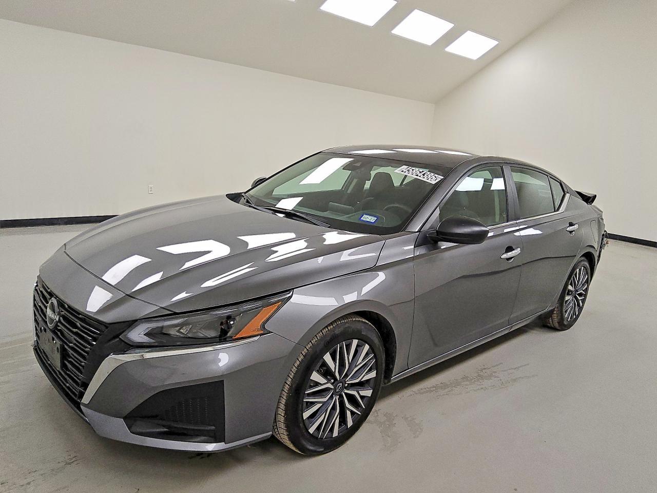 2025 NISSAN ALTIMA