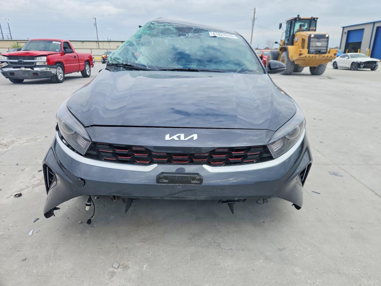 2023 KIA FORTE
