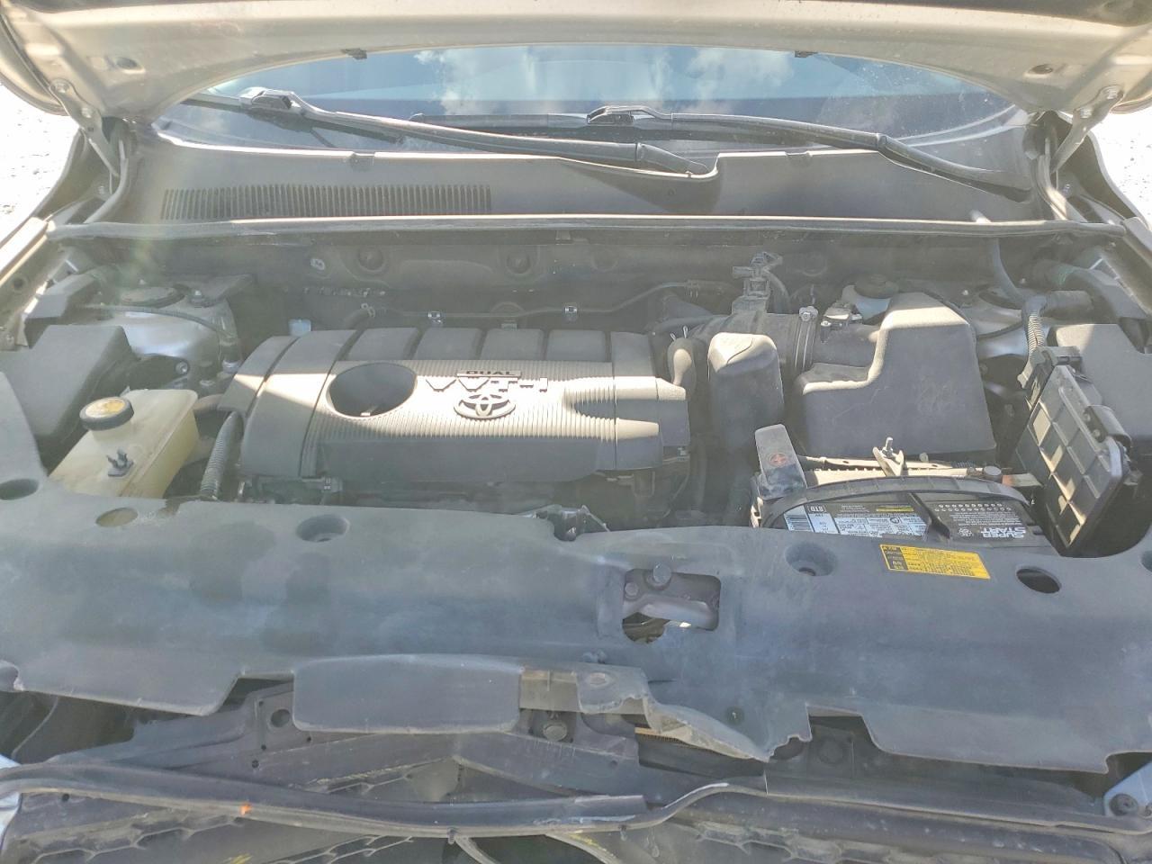 2011 TOYOTA RAV4