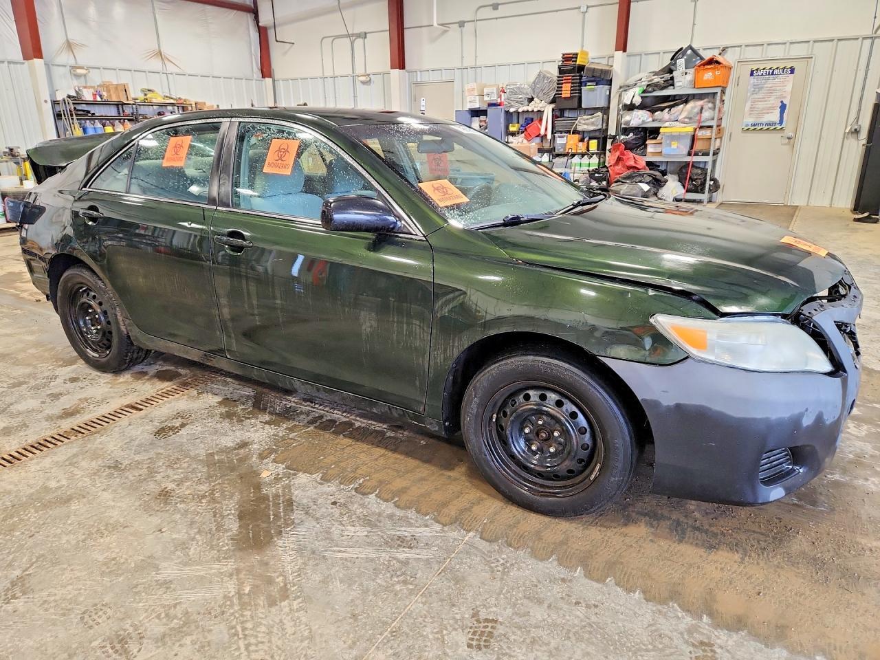 2011 TOYOTA CAMRY