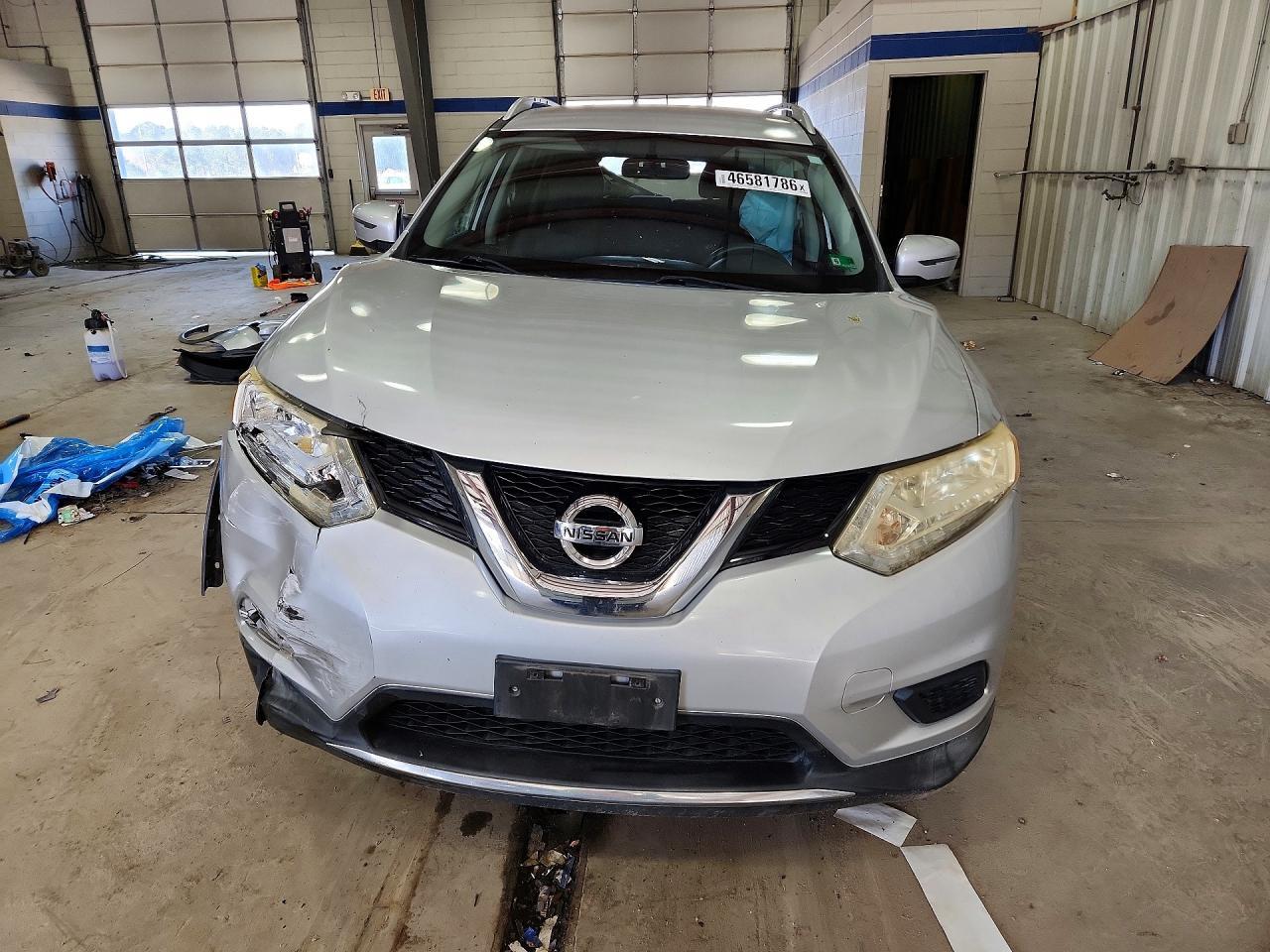 2016 NISSAN ROGUE