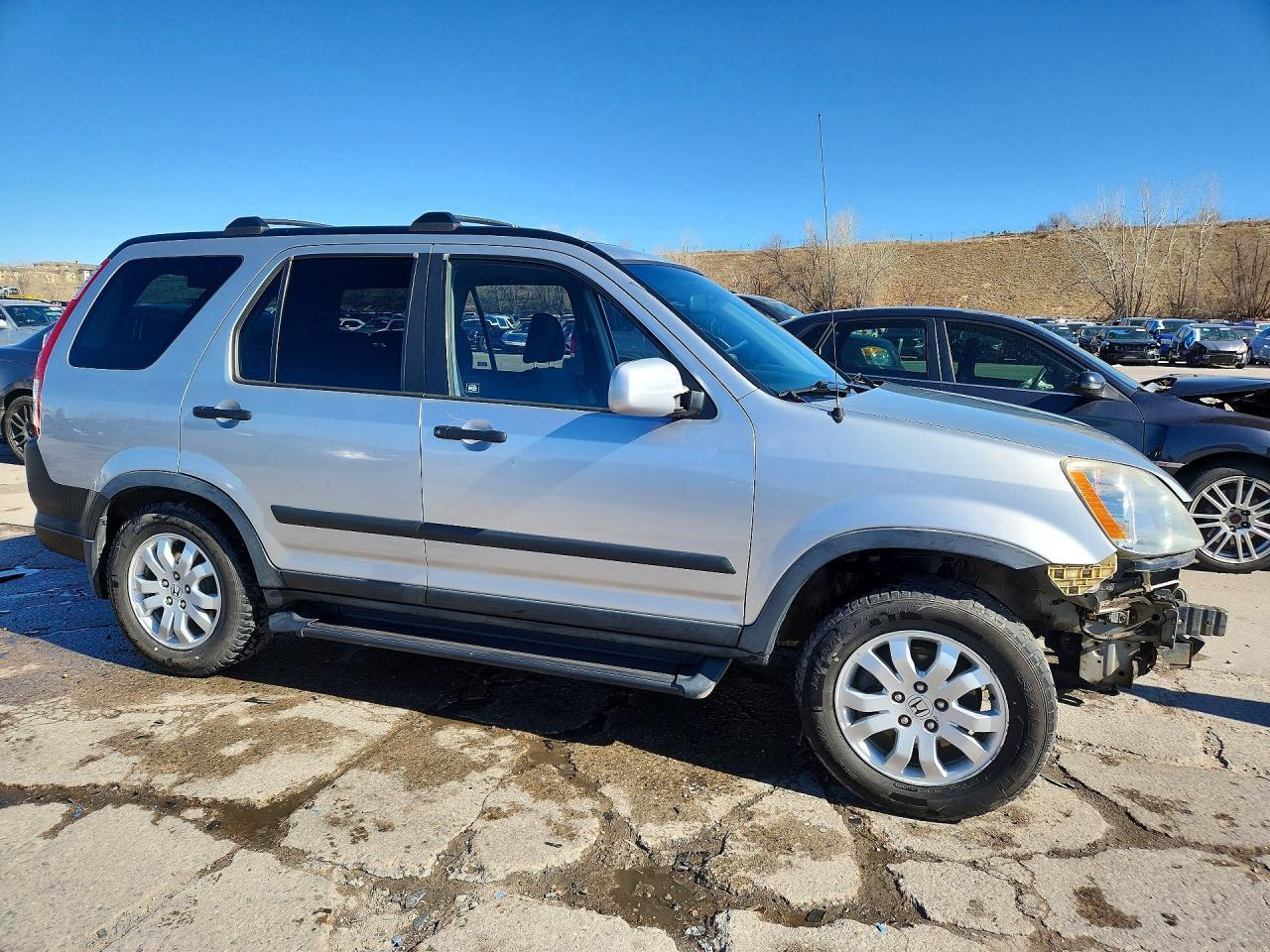 2005 HONDA CR-V