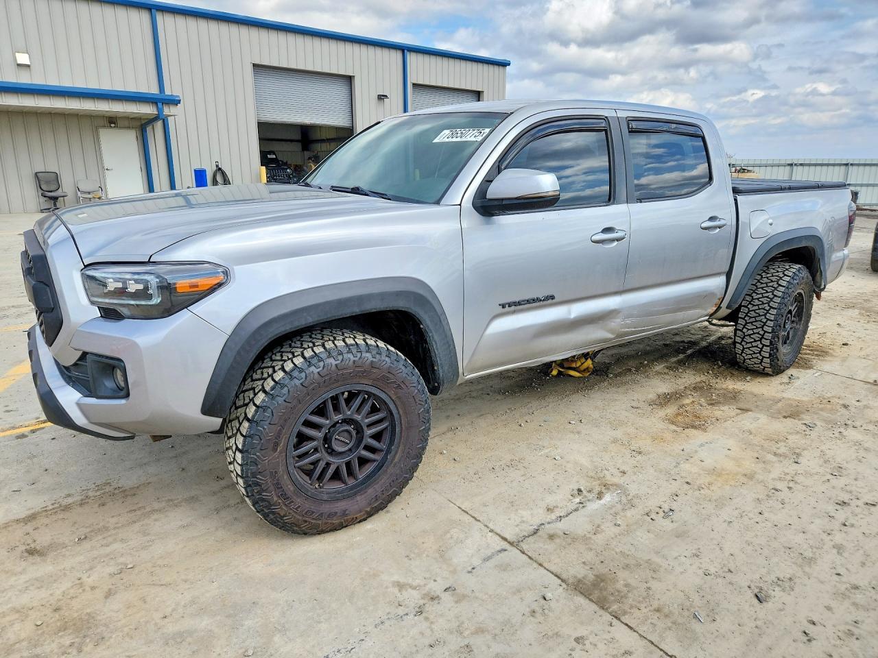 2016 TOYOTA TACOMA