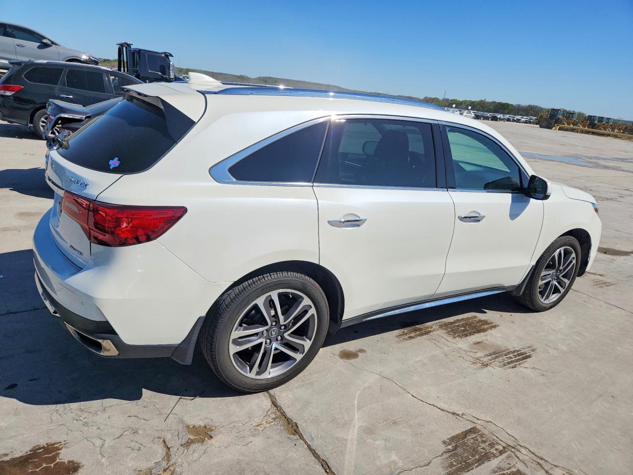 2018 ACURA MDX