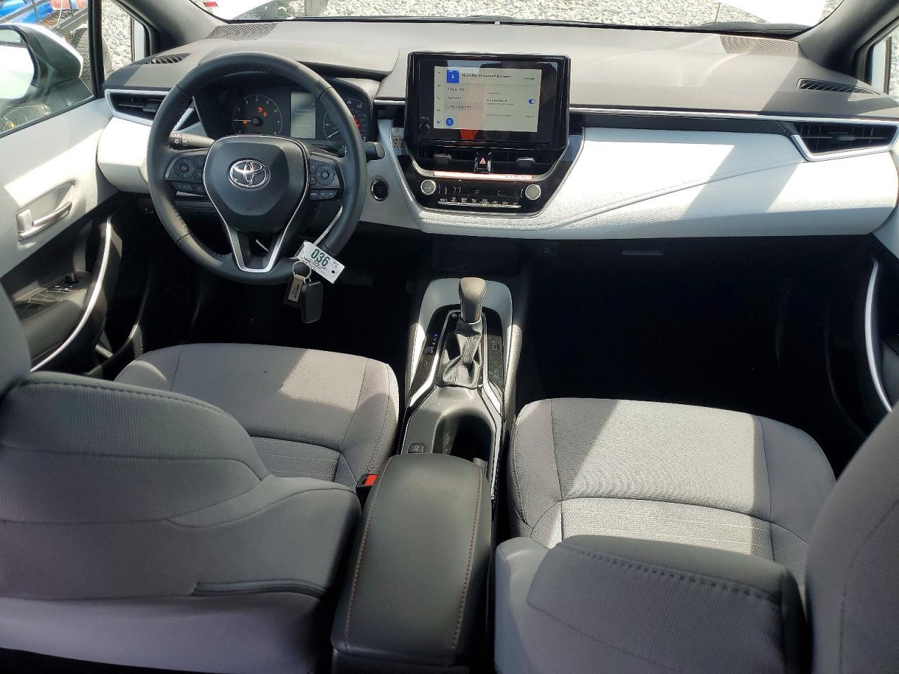 2025 TOYOTA COROLLA