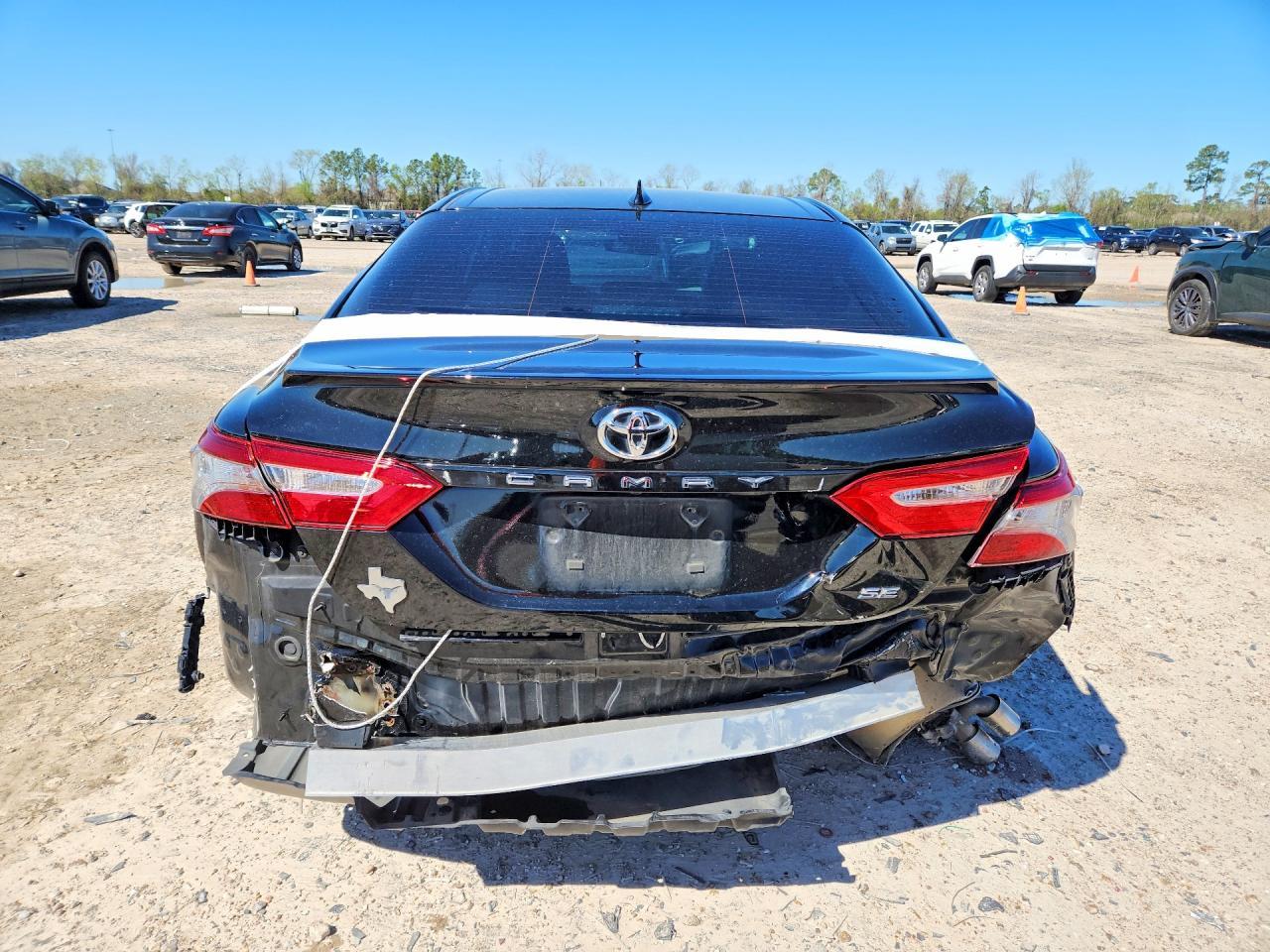 2019 TOYOTA CAMRY