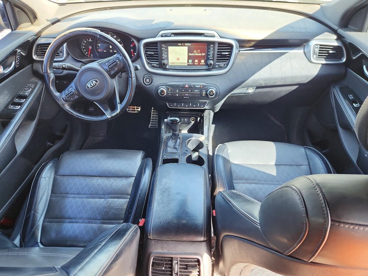2016 KIA SORENTO