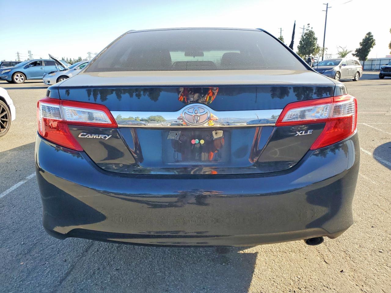 2012 TOYOTA CAMRY