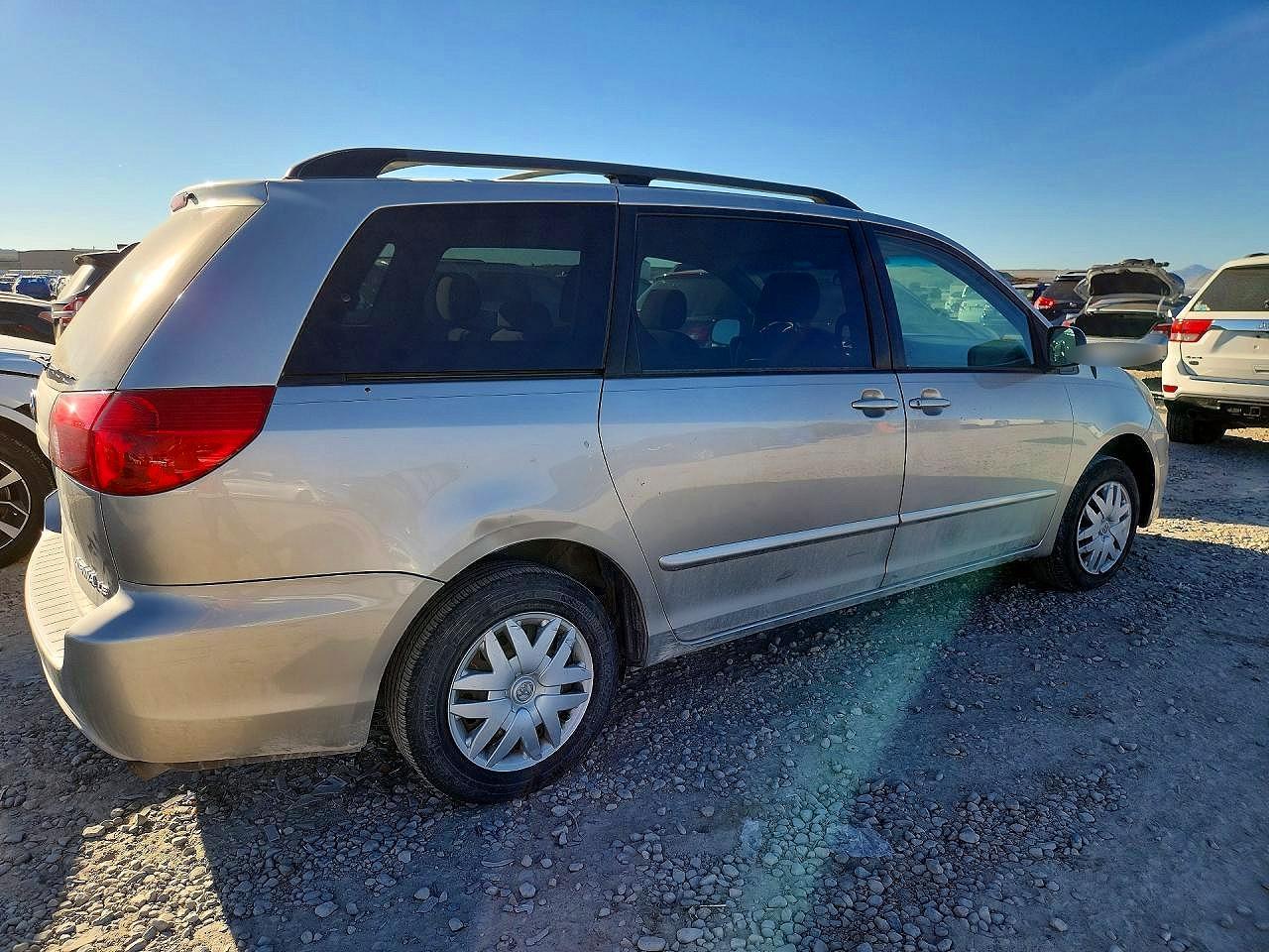 2006 TOYOTA SIENNA