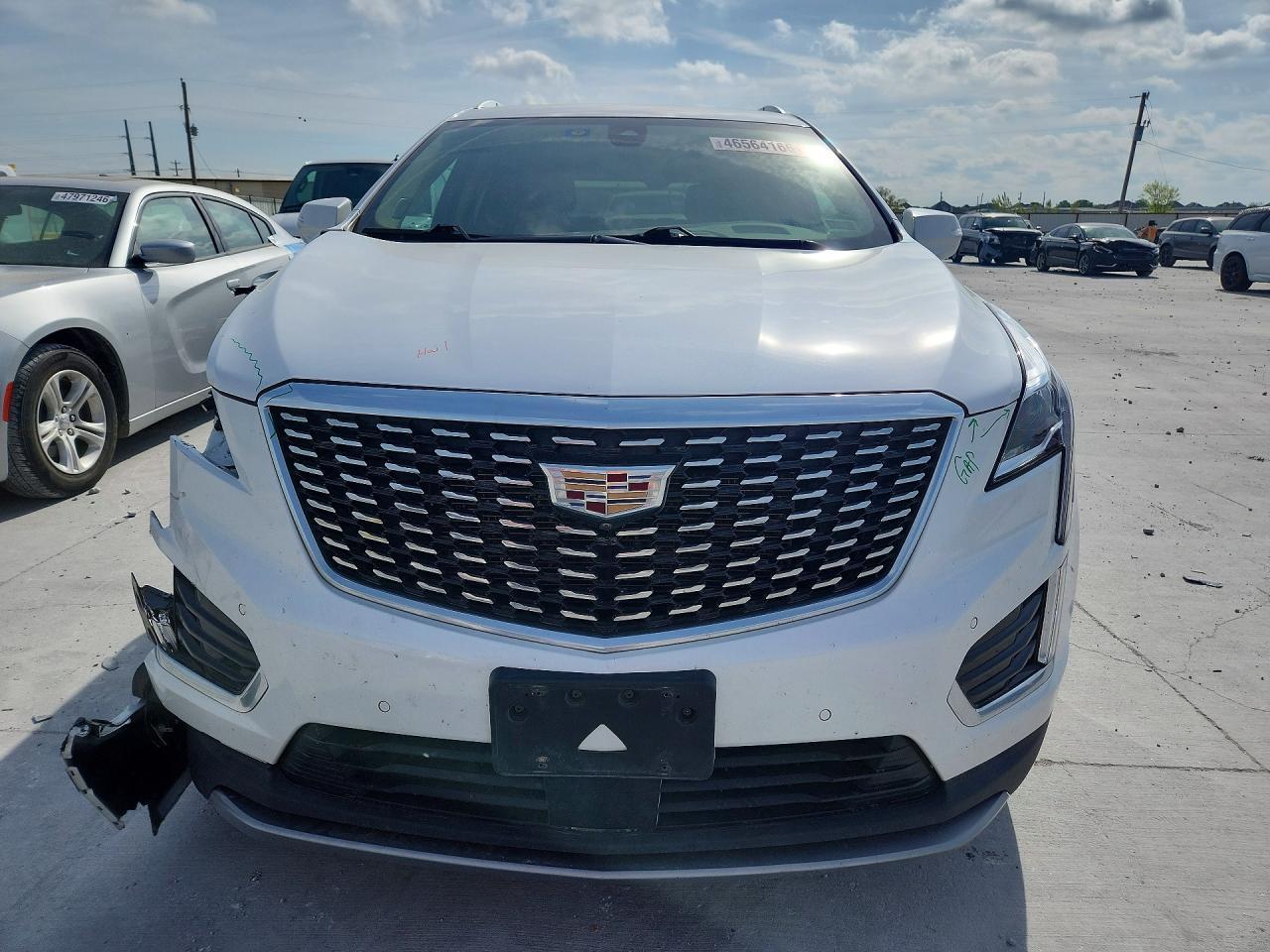 2022 CADILLAC XT5