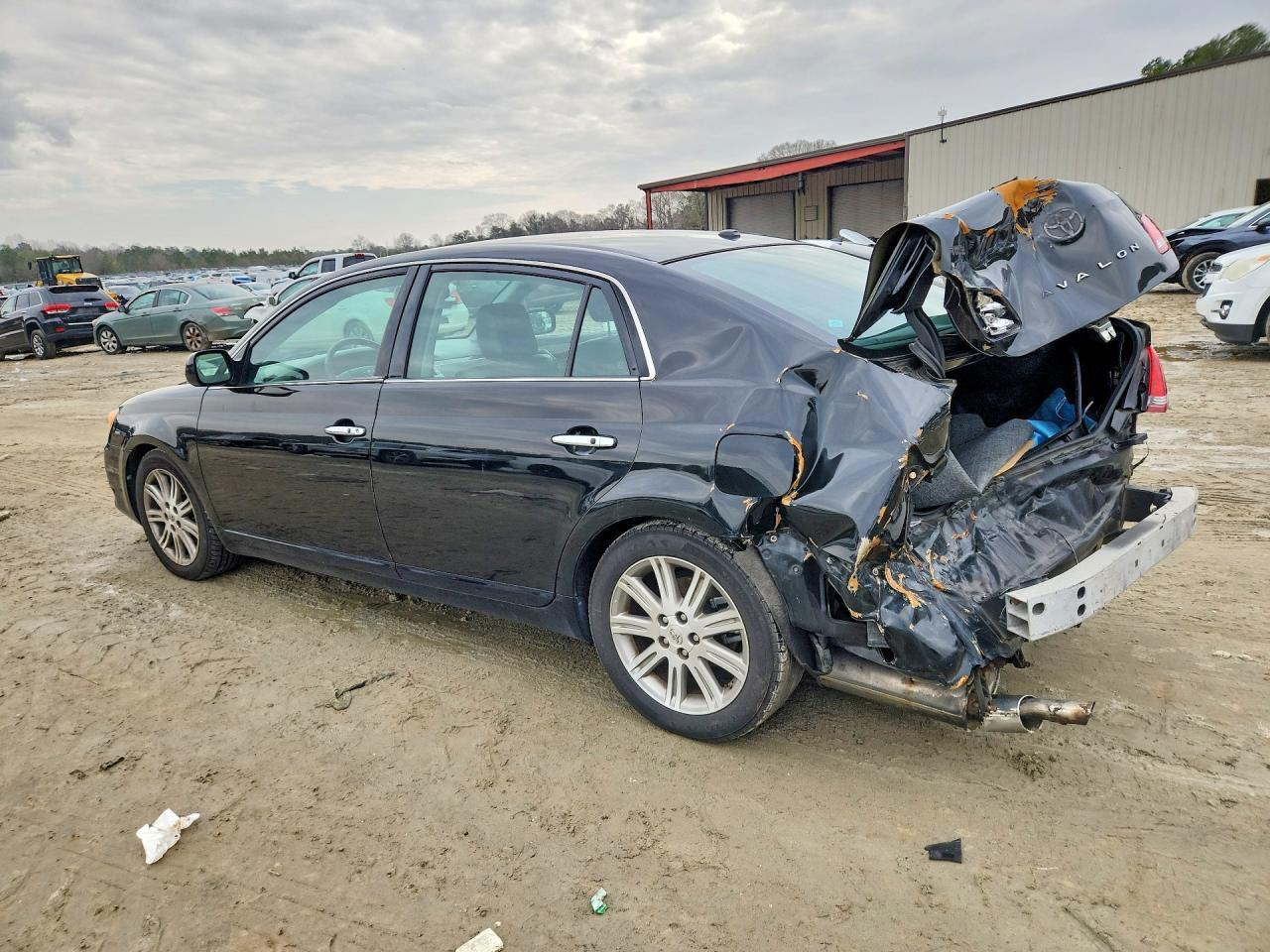 2010 TOYOTA Avalon