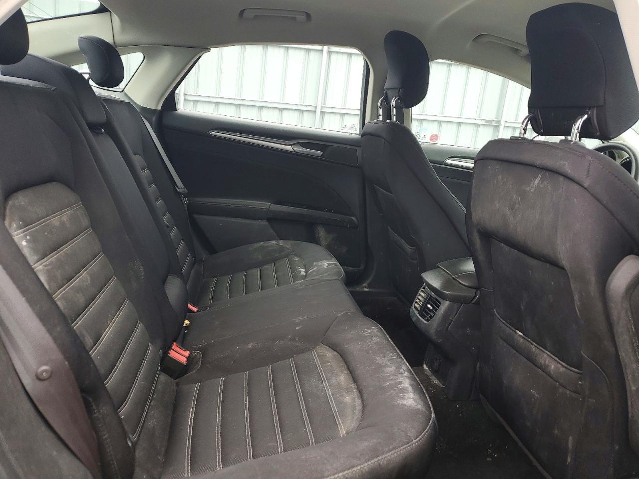 2013 FORD FUSION