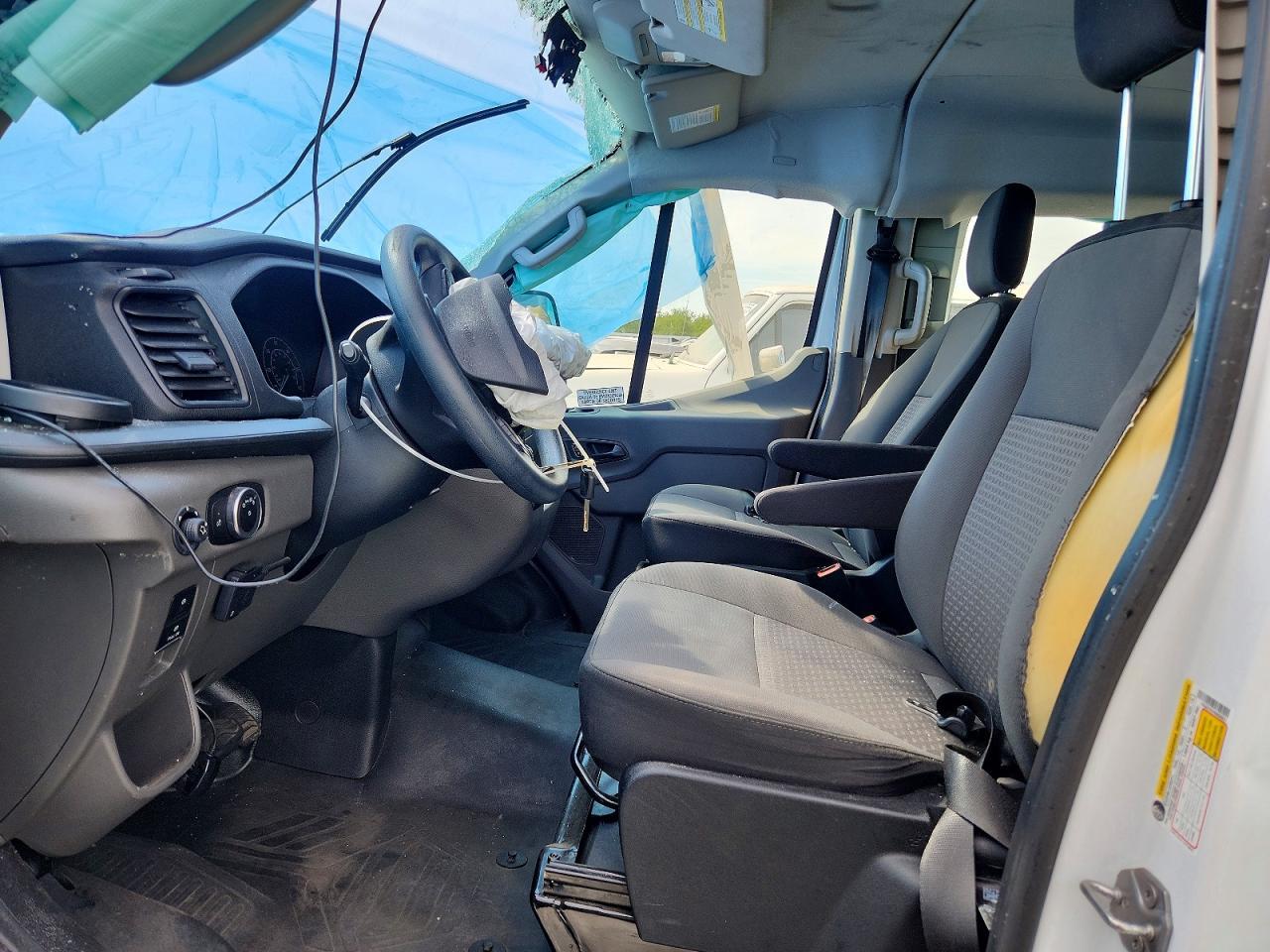 2024 FORD Transit