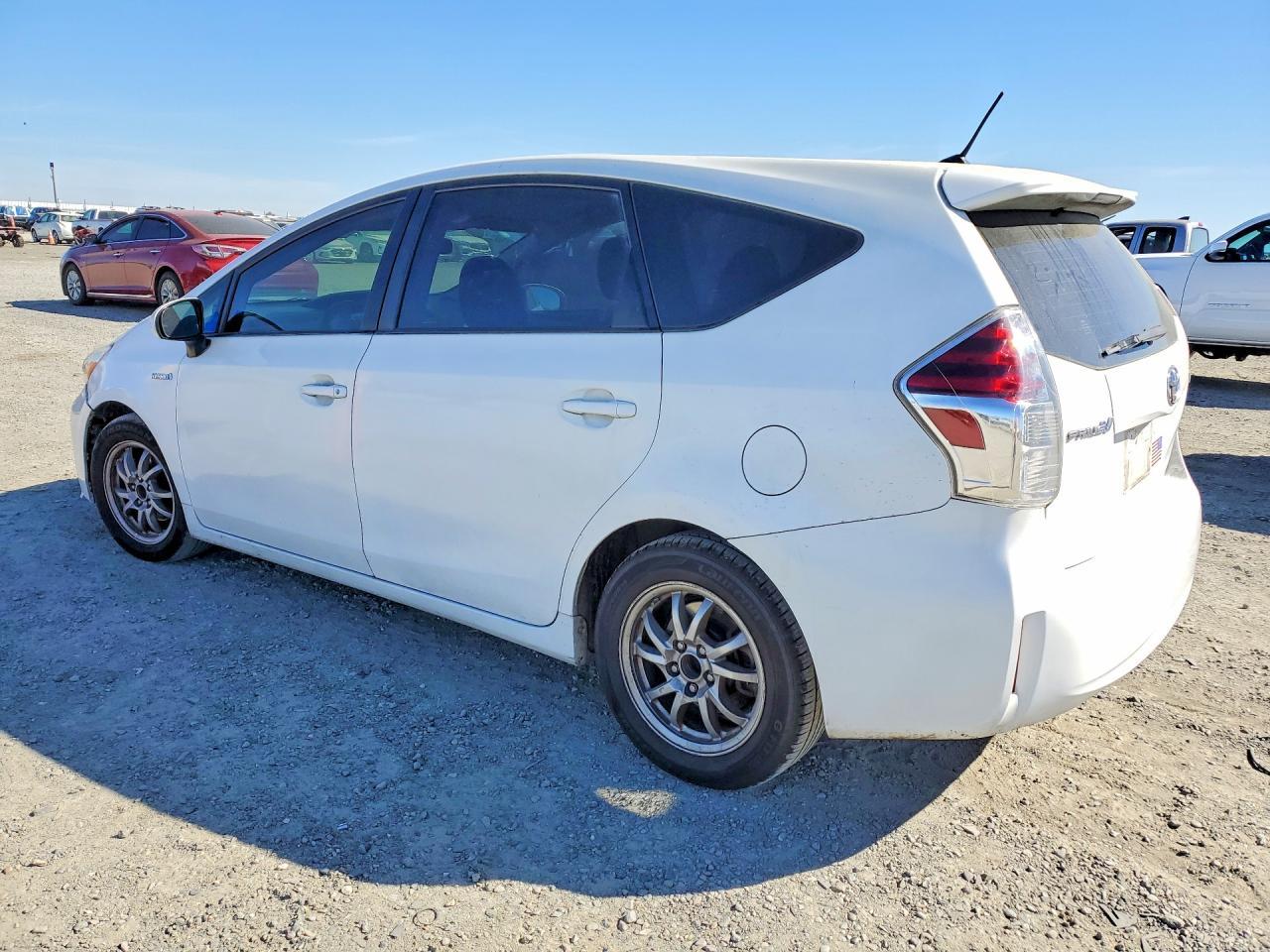 2015 TOYOTA PRIUS V