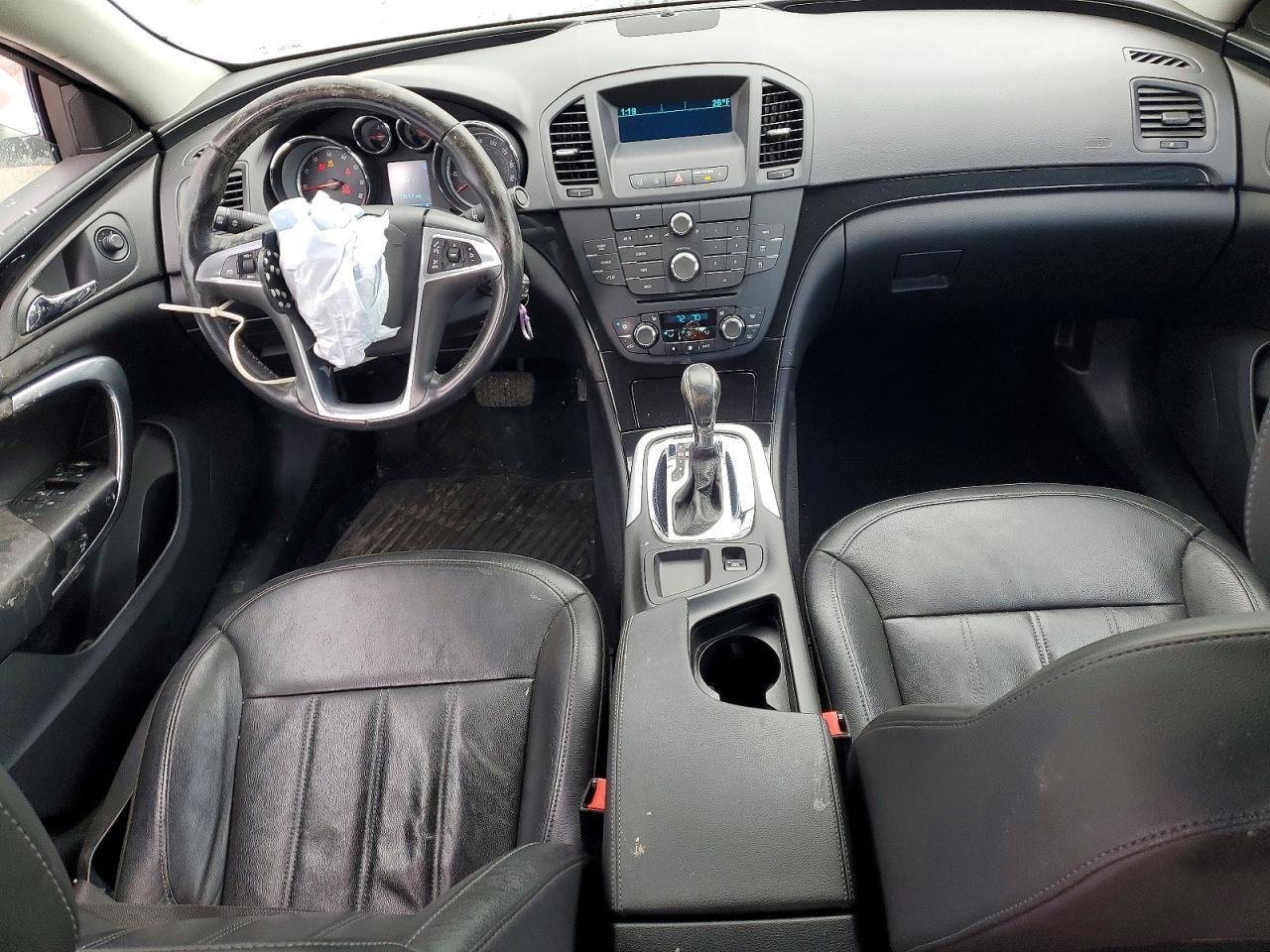 2011 BUICK Regal
