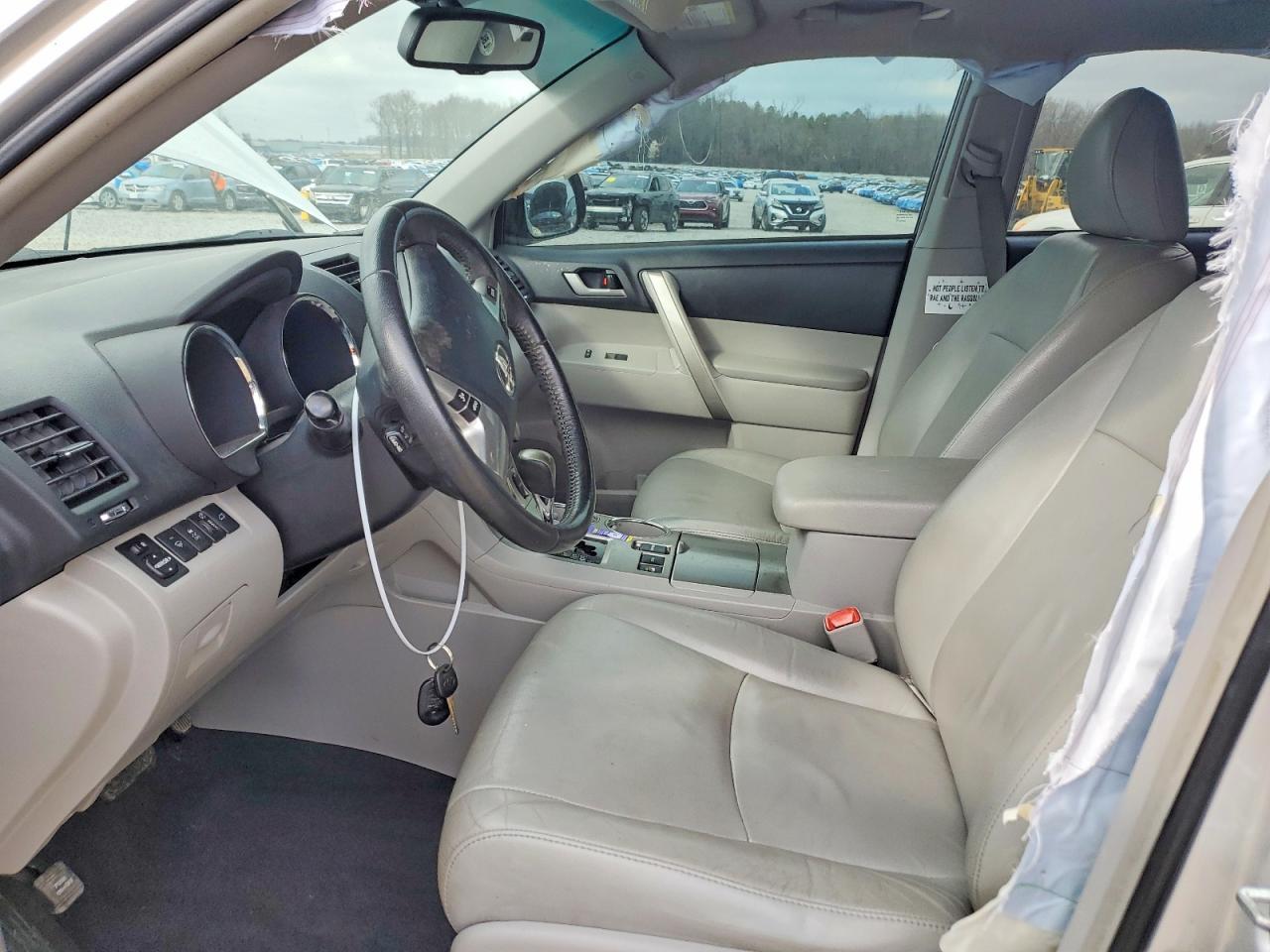 2012 TOYOTA HIGHLANDER