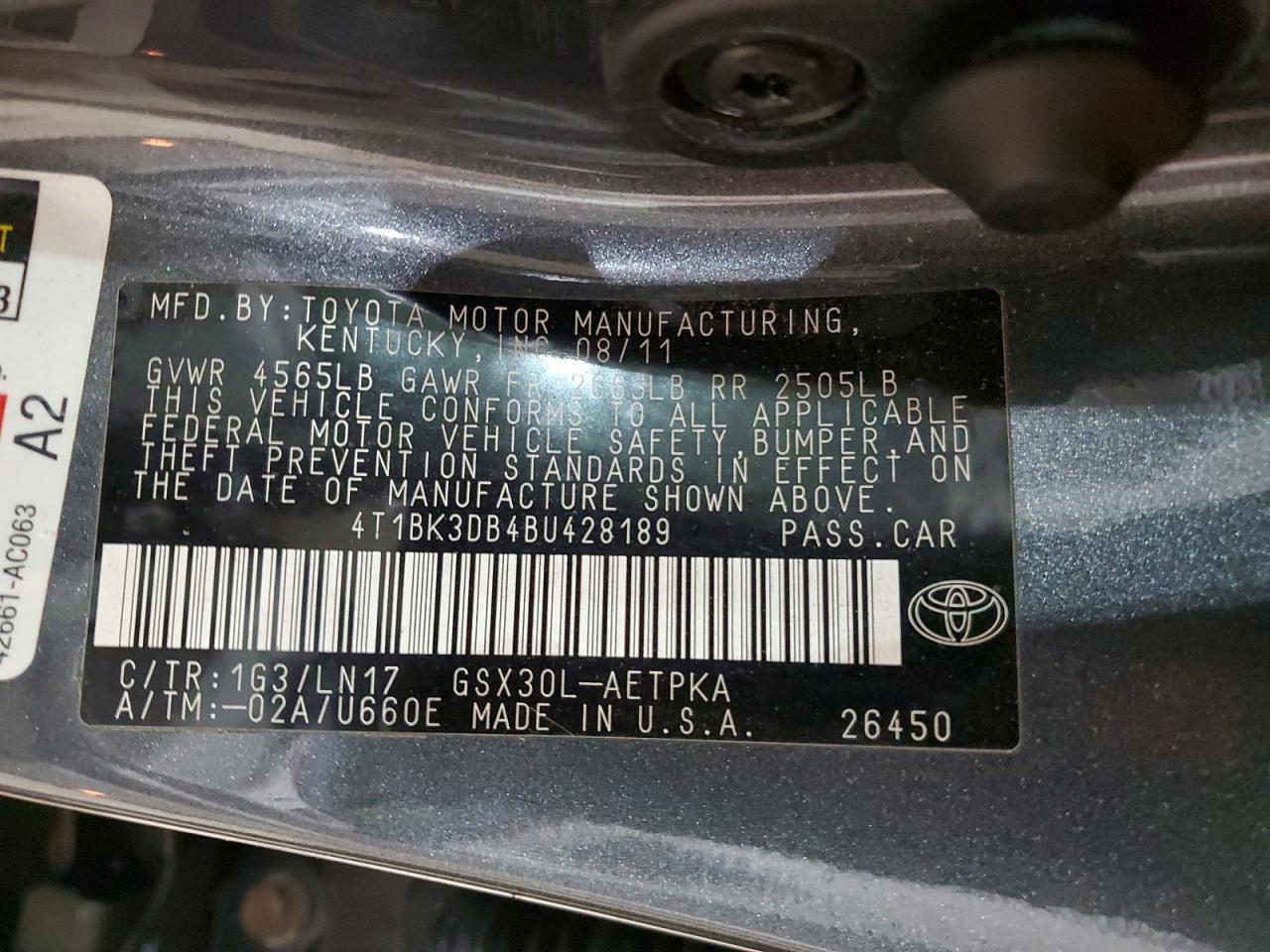 2011 TOYOTA Avalon