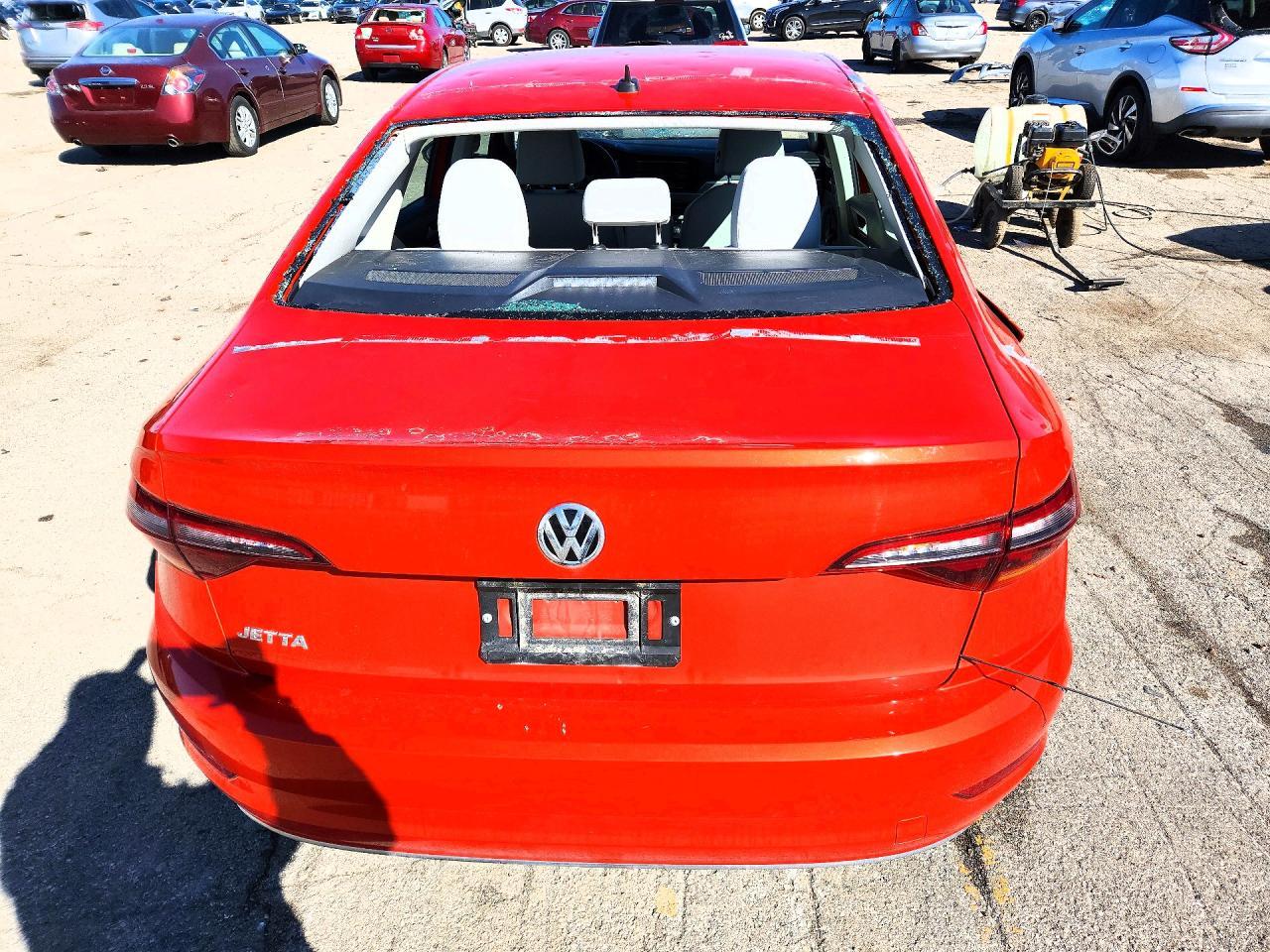 2019 VOLKSWAGEN JETTA