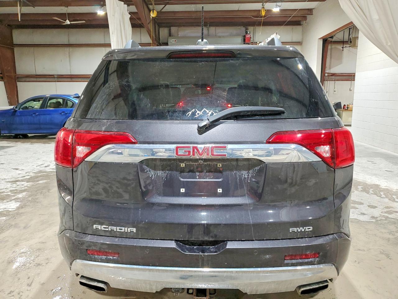 2018 GMC ACADIA