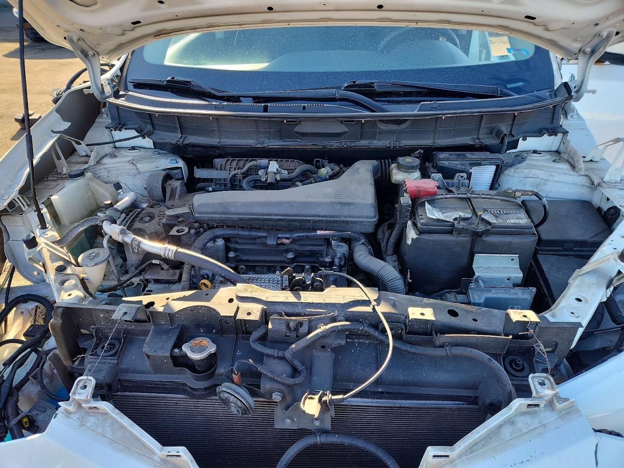 2016 NISSAN ROGUE