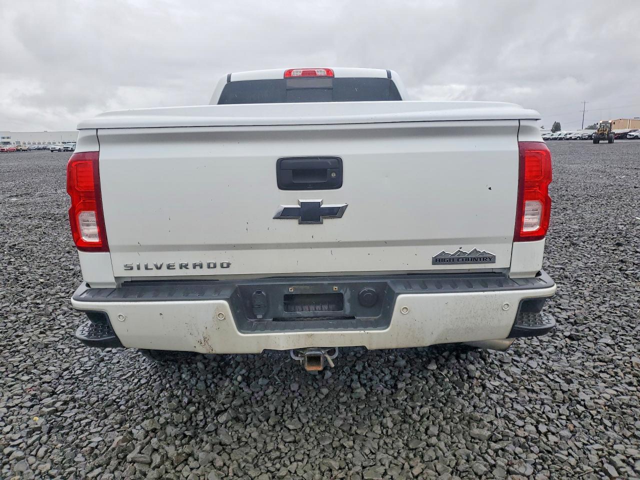 2018 CHEVROLET Silverado
