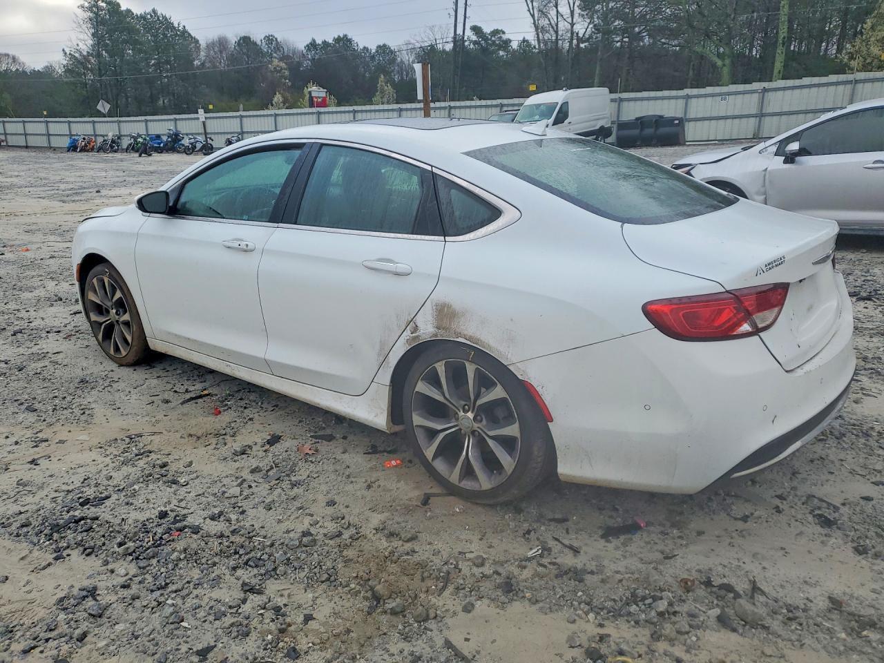 2015 CHRYSLER 200