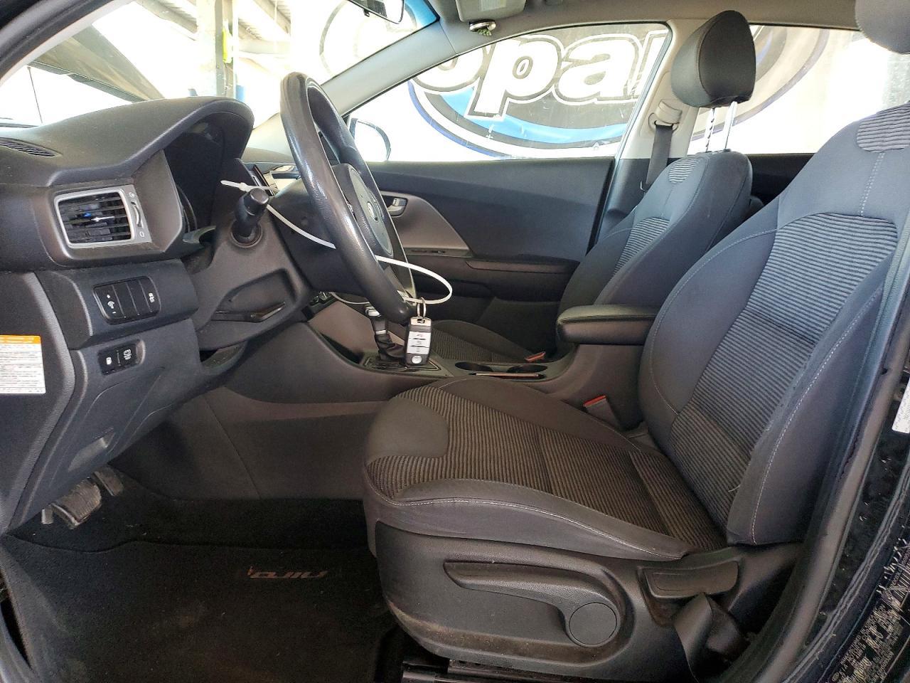 2017 KIA Niro