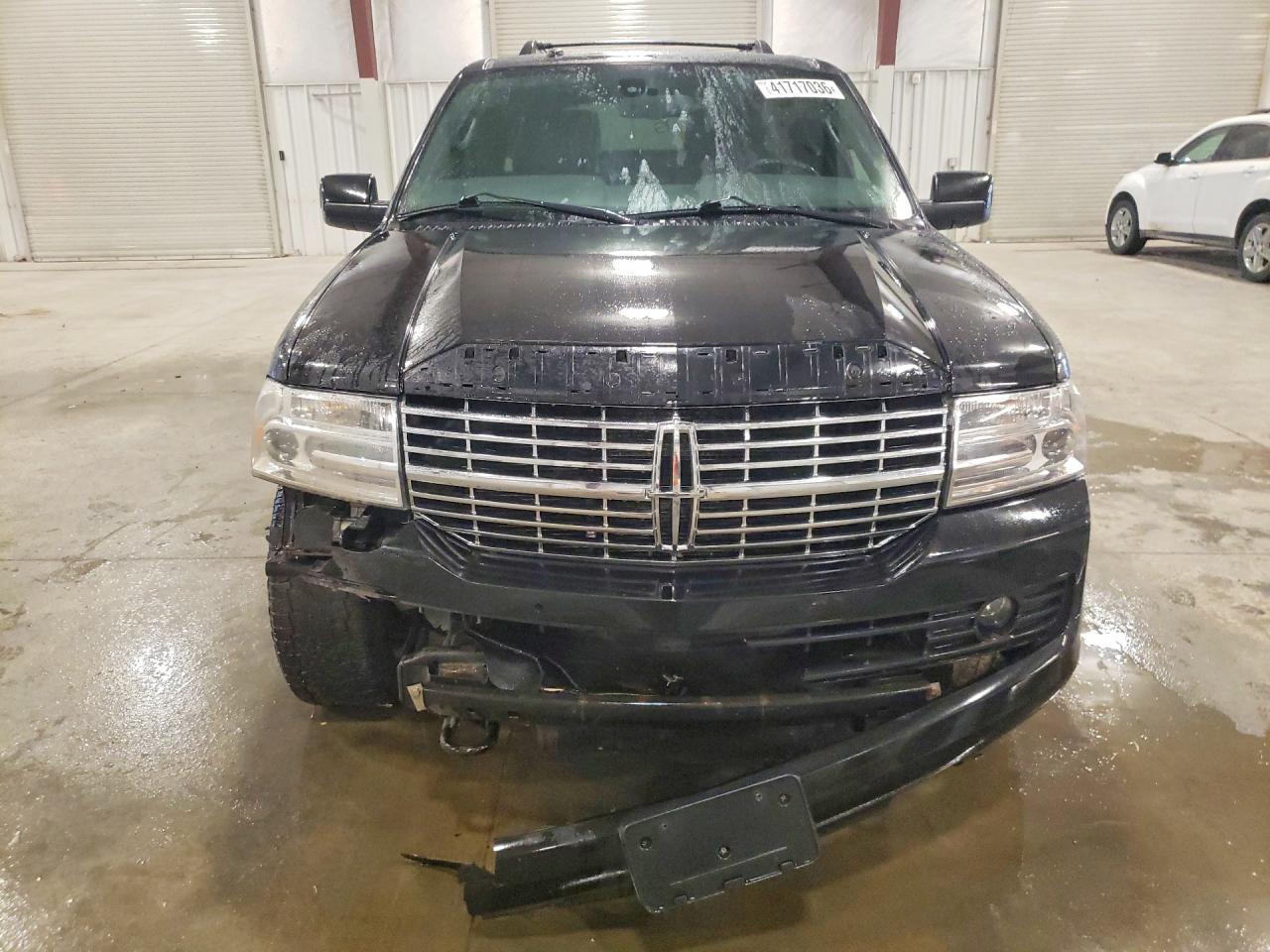 2013 LINCOLN Navigator