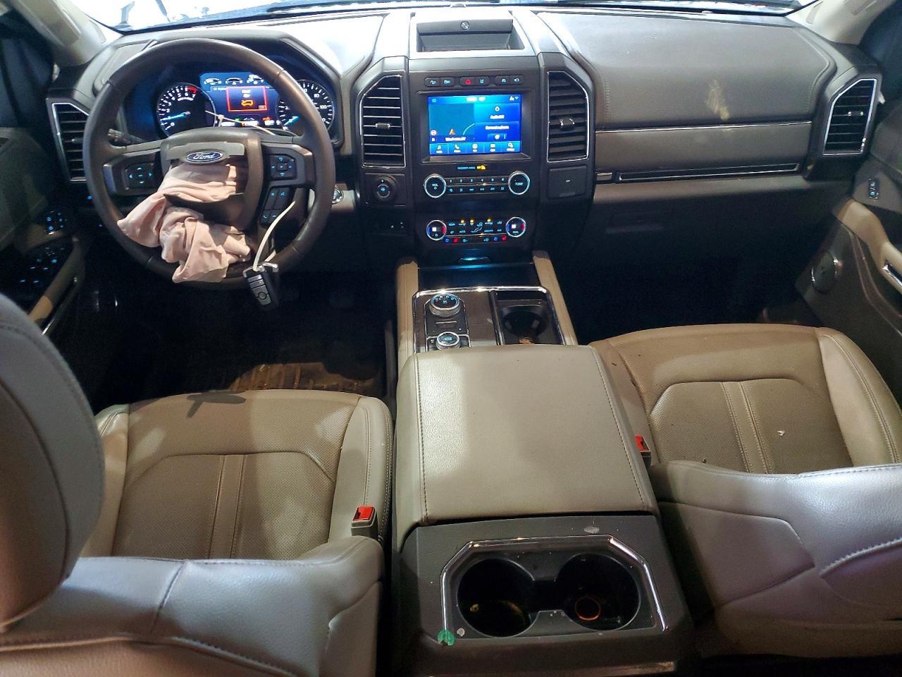 2021 FORD Expedition