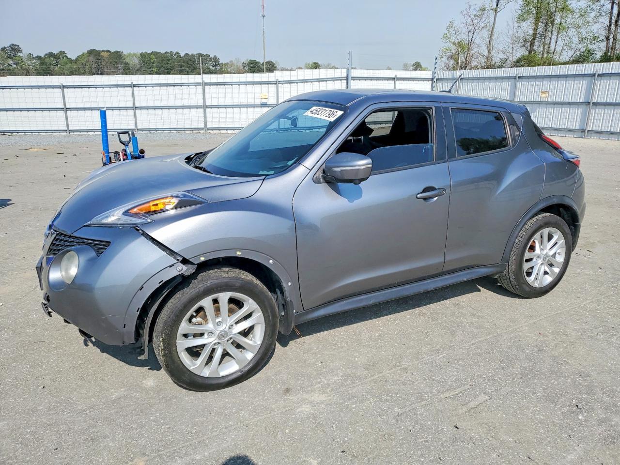 2016 NISSAN Juke